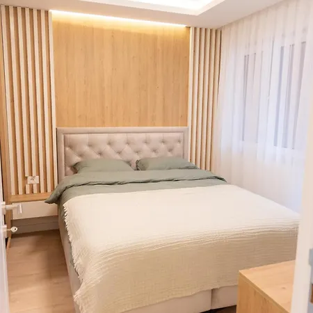 Apartment Hi Fashion *